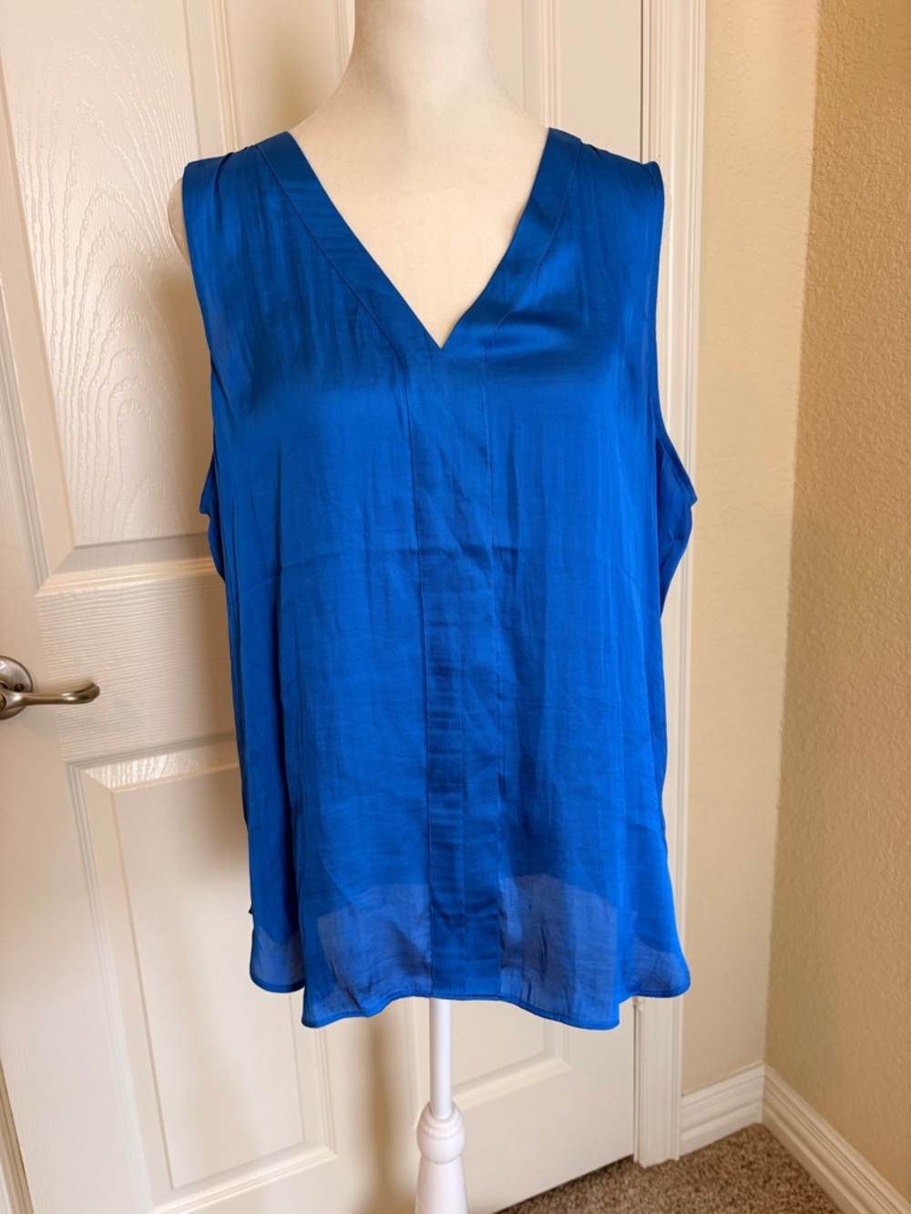 Banana Republic Royal Blue V-Neck Sleeveless Blouse